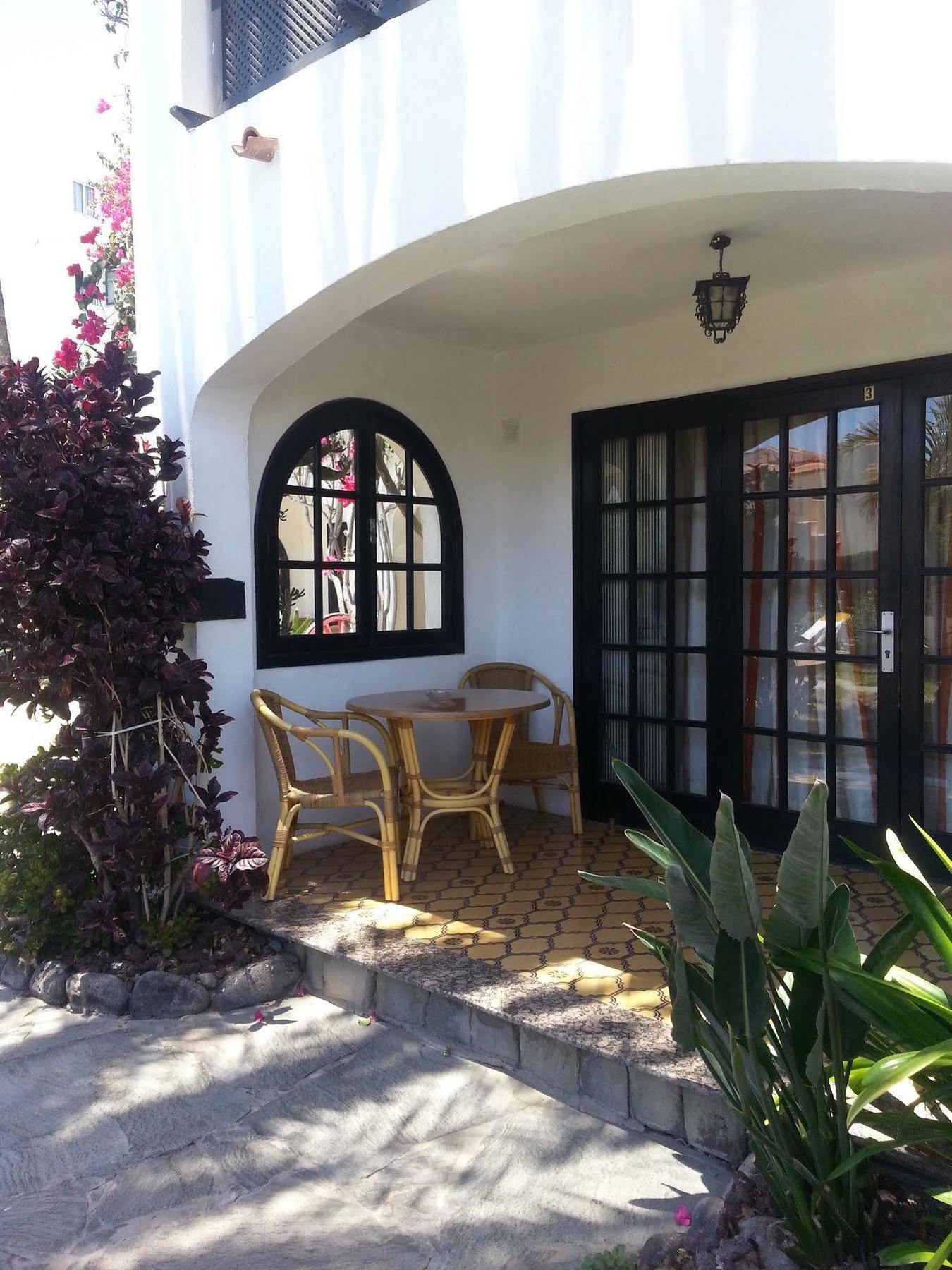 Apartamentos El Chaparral Playa del Inglés Exterior foto